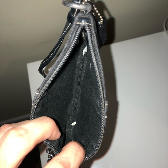 Coach wristlet/ wallet - Picture 3 of 3